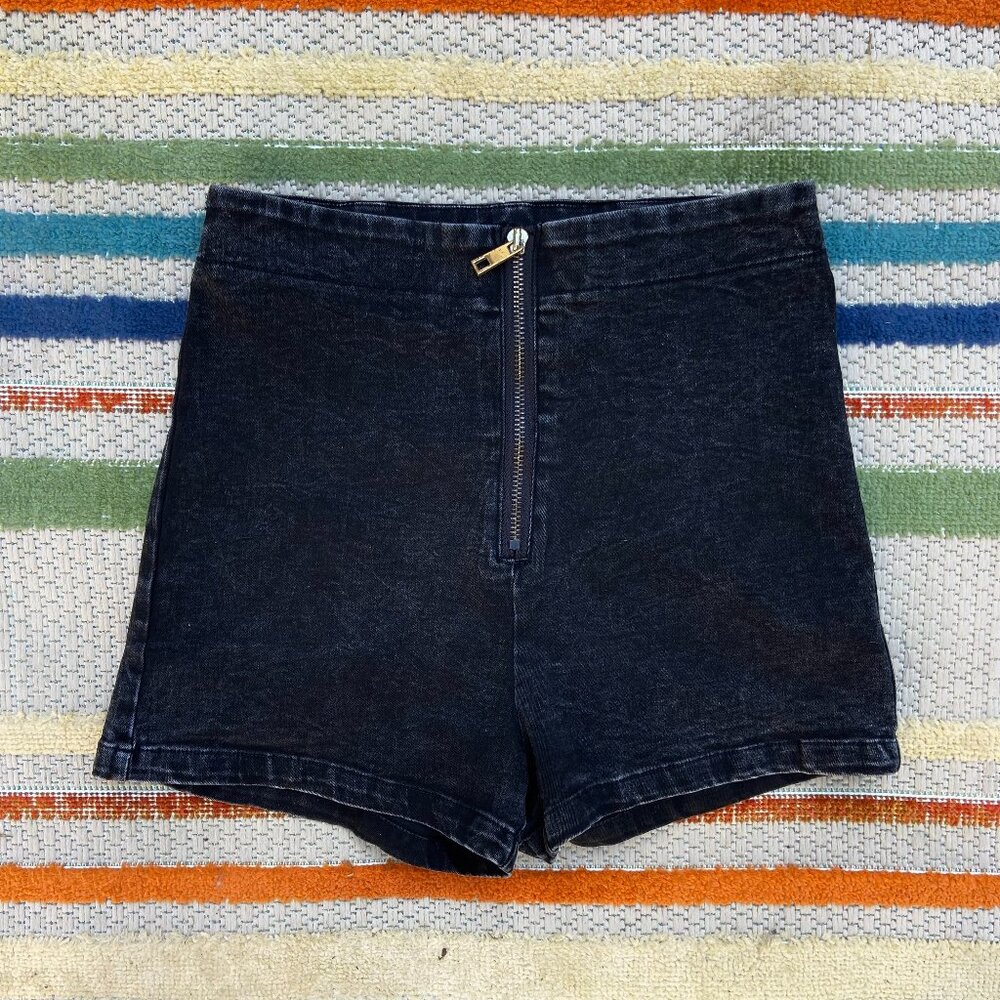 black front zip jean shorts size small / 26
